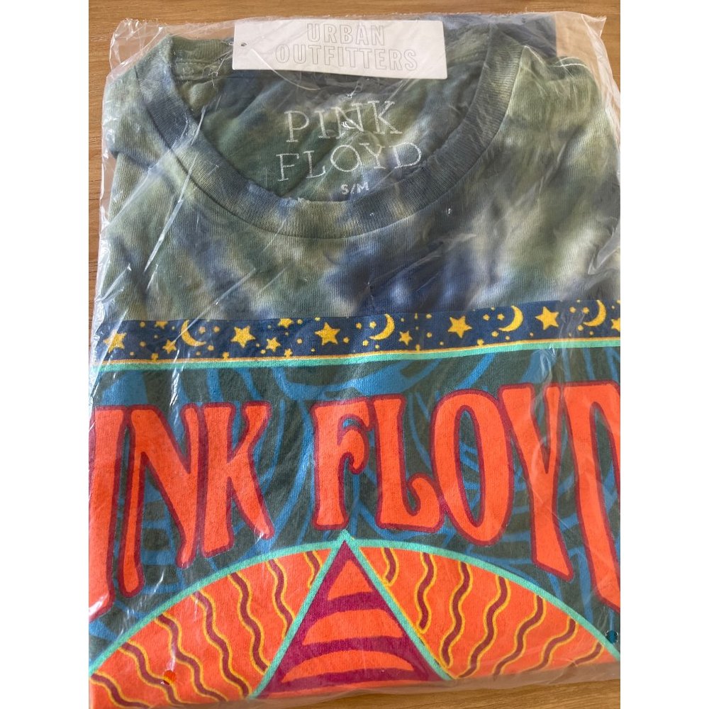 NWT URBAN OUTFITTERS PINK FLOYD PYRAMID DYE TEE SZ S/M L/XL - Picture 3 of 4